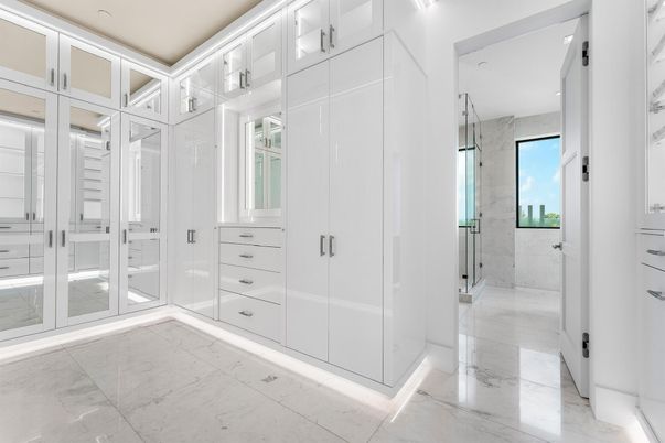 Bathroom, Interior, Marble, Walk-in Closets