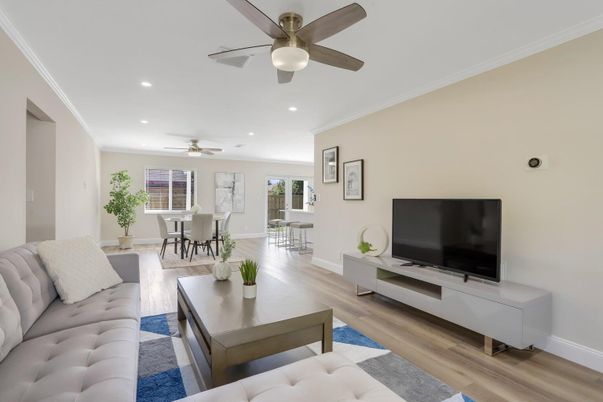 Dining room, Interior, Living room, Recessed Lighting, Wood Texture Flooring