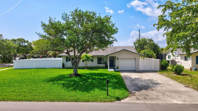 Attached, Backyard, Exterior, Facade, Ranch