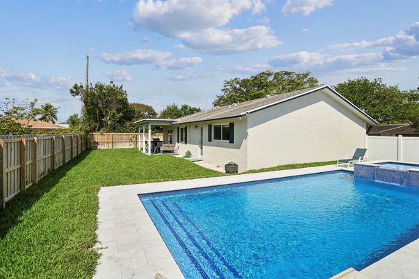Backyard, Exterior, Pool