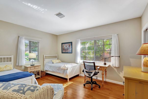 Bedroom, Home Office, Interior, Wood Texture Flooring
