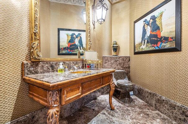 Bathroom, Interior
