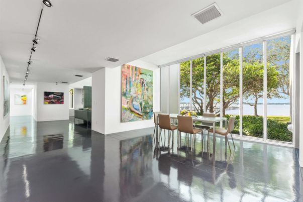 Dining room, Interior, Water