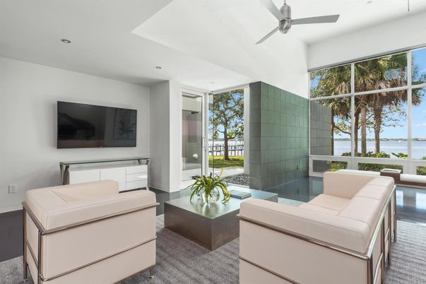 Interior, Living room, Recessed Lighting, Water