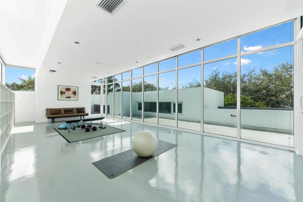 Fitness Equipment, Interior, Recessed Lighting