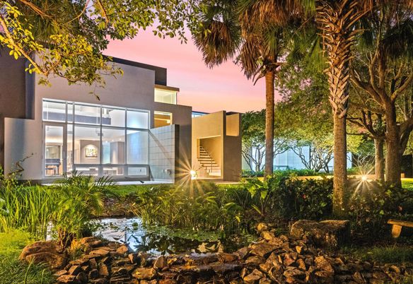 Backyard, Exterior, Facade, Modern