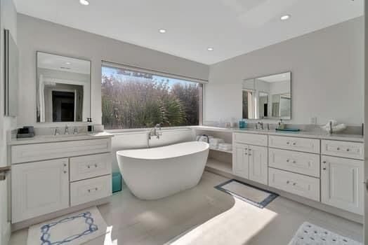 Bathroom, Dual Sink Vanities, Free Standing Baths, Interior, Recessed Lighting