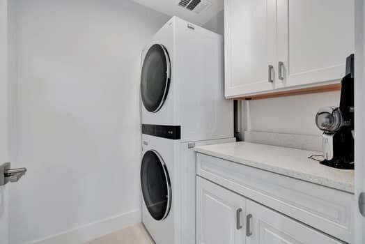 Interior, Utility Closets, Washer