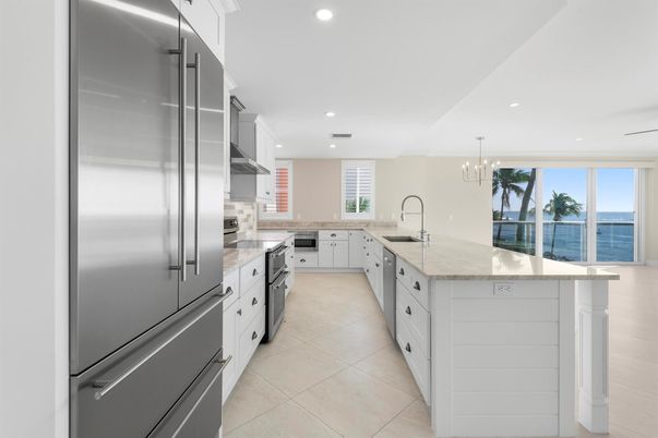 Chandelier, Interior, Kitchen, Recessed Lighting, Stainless Steel Appliances, Water