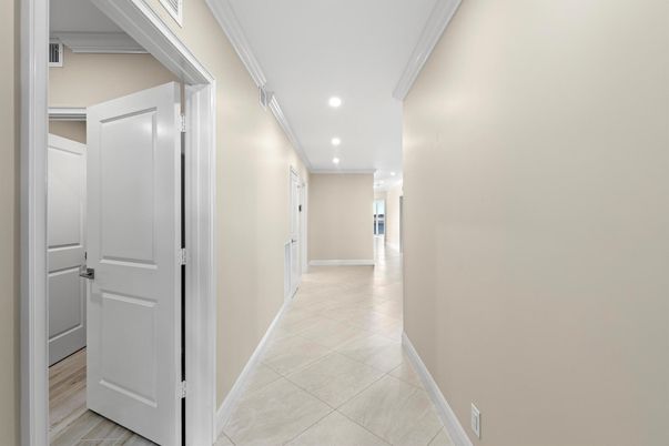 Interior, Recessed Lighting