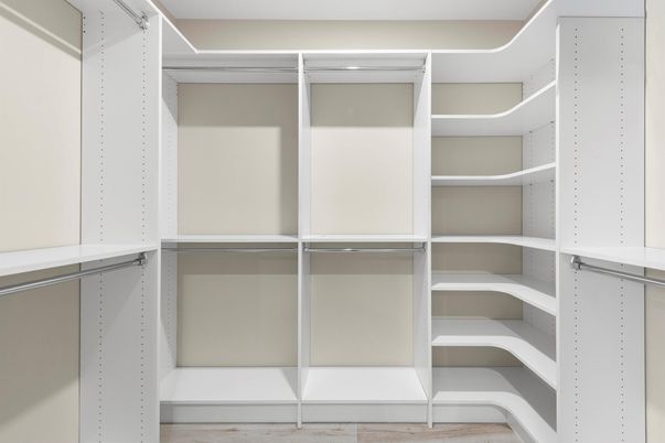 Interior, Walk-in Closets