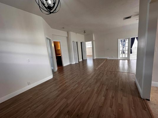 Empty room, Interior, Pendant Lights, Wood Texture Flooring