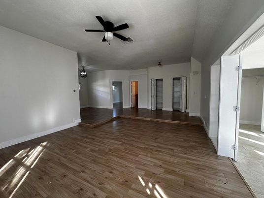 Empty room, Interior, Wood Texture Flooring