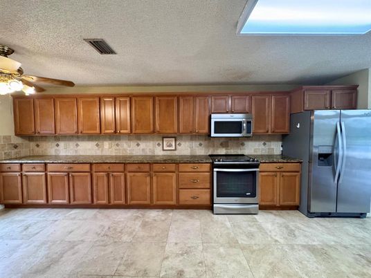 Interior, Kitchen, Stainless Steel Appliances