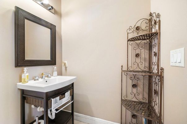 Bathroom, Interior
