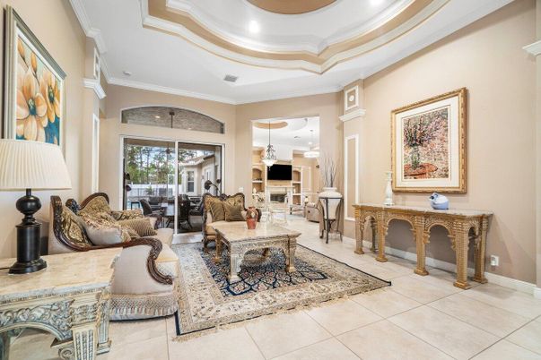 Interior, Living room, Pendant Lights, Recessed Lighting
