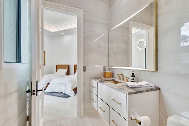 Bathroom, Bedroom, Interior, Recessed Lighting, Wood Texture Flooring
