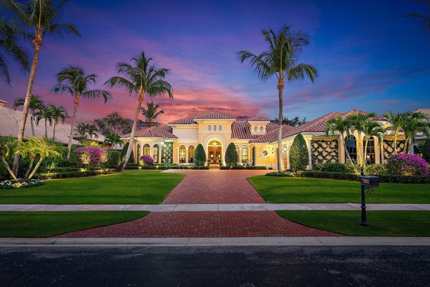 Backyard, Exterior, Facade, Mediterranean