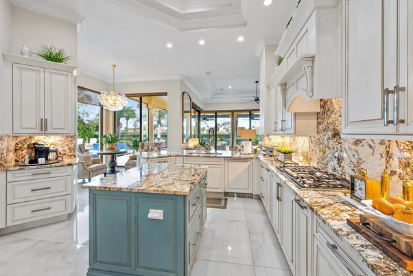 Chandelier, Dining room, Interior, Kitchen, Pendant Lights, Recessed Lighting