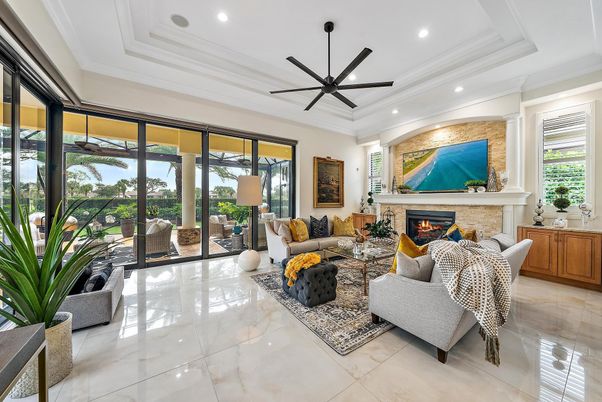 Fireplace, Interior, Living room, Recessed Lighting
