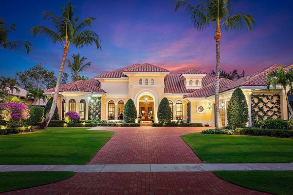 Backyard, Exterior, Facade, Mediterranean