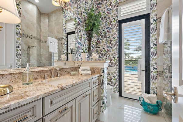 Bathroom, Dual Sink Vanities, Interior