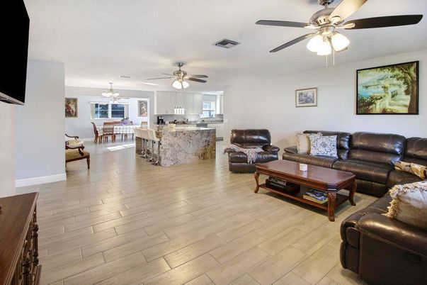 Chandelier, Dining room, Interior, Living room, Wood Texture Flooring
