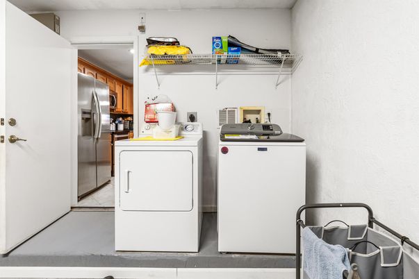 Interior, Washer