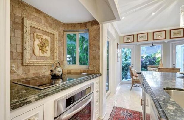 Dining room, Interior, Kitchen, Recessed Lighting, Stainless Steel Appliances, Stone Walls