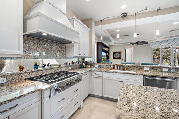 Interior, Kitchen, Pendant Lights, Recessed Lighting