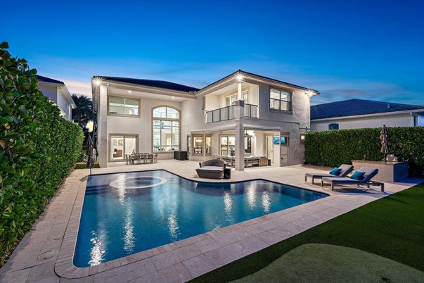Exterior, Pool, Solar Panels