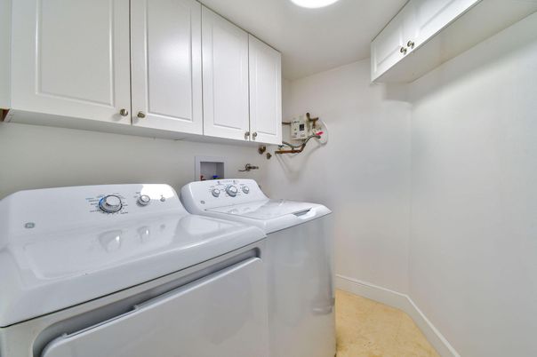 Interior, Washer
