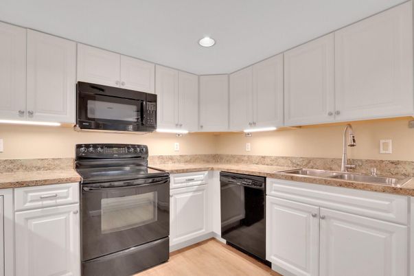 Interior, Kitchen, Recessed Lighting, Wood Texture Flooring