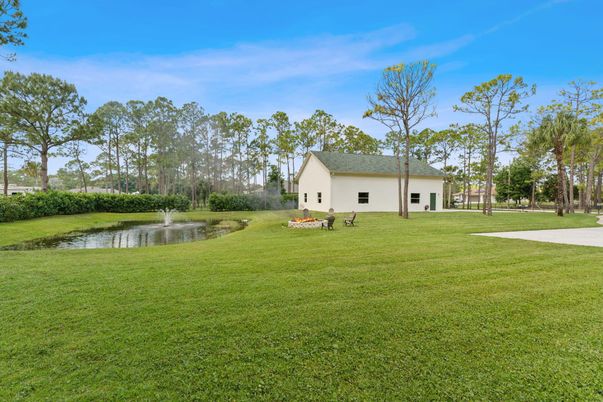 Backyard, Exterior, Lake