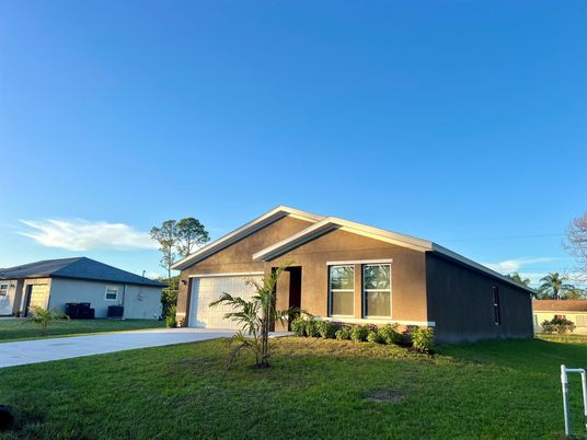 Attached, Backyard, Detached Garage, Exterior, Facade, Ranch