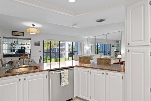 Interior, Kitchen, Living room, Recessed Lighting