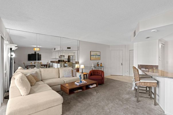 Dining room, Interior, Kitchen, Living room, Pendant Lights
