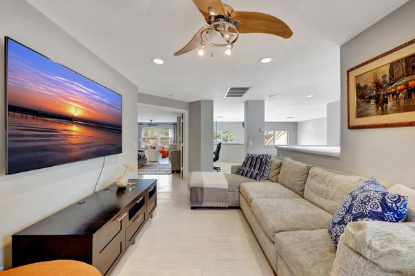 Interior, Living room, Recessed Lighting, Wood Texture Flooring