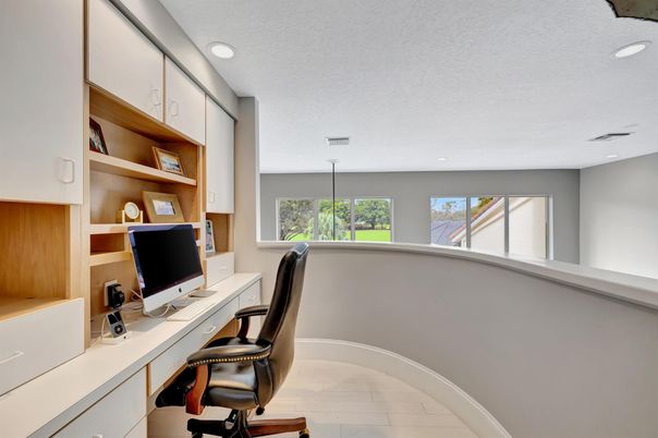 Home Office, Interior, Recessed Lighting, Wood Texture Flooring
