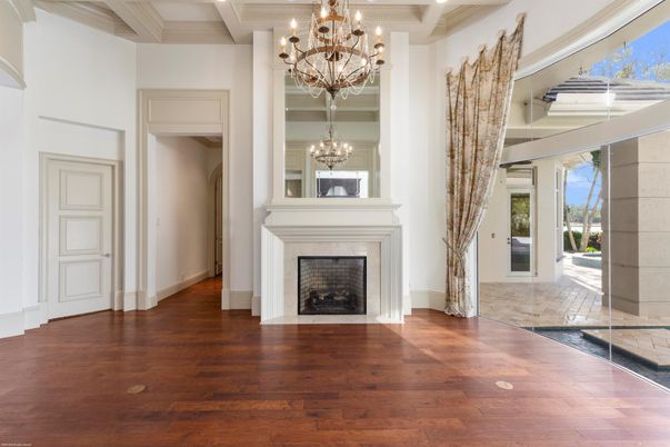 Chandelier, Fireplace, Interior, Wood Texture Flooring