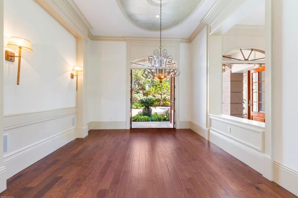 Chandelier, Empty room, Interior, Pendant Lights, Wood Texture Flooring