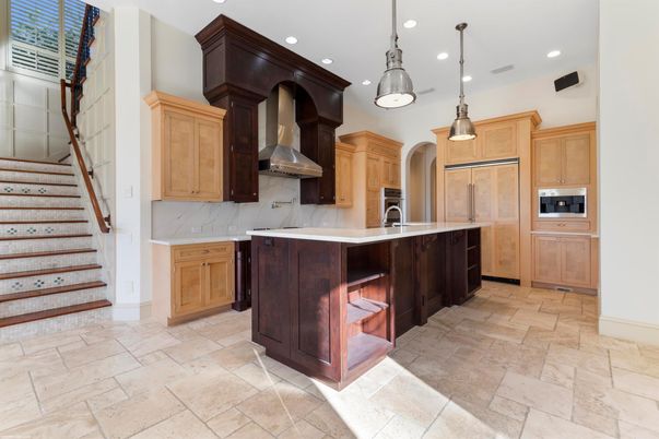 Interior, Kitchen, Pendant Lights, Recessed Lighting, Stainless Steel Appliances