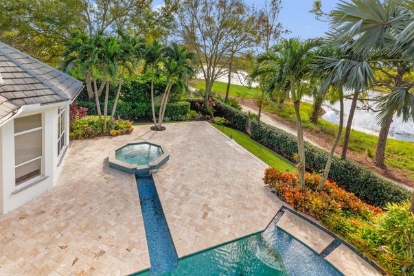 Exterior, Pool, Water