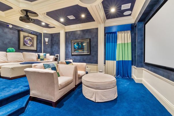 Bathroom, Interior, Projection Screen, Recessed Lighting, Theatre Room