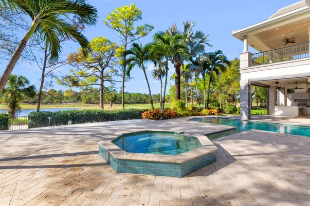 Exterior, Pool, Water