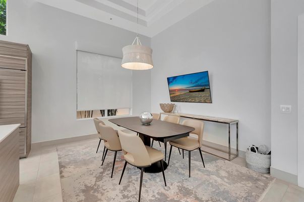 Dining room, Interior, Pendant Lights