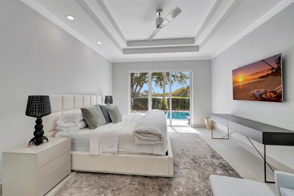 Bedroom, Interior, Recessed Lighting