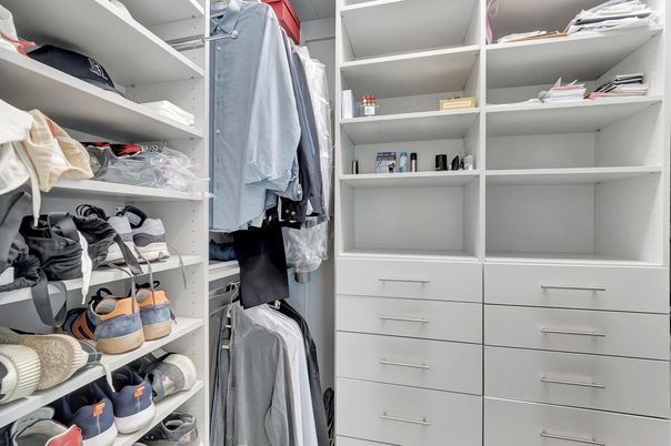 Interior, Walk-in Closets