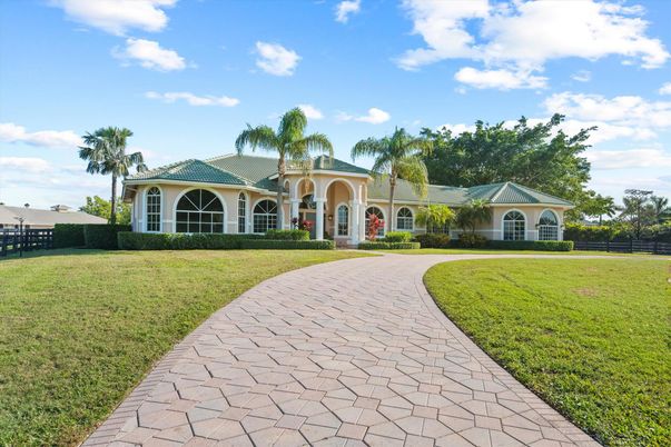 Backyard, Exterior, Facade, Mediterranean