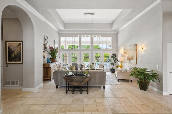 Interior, Living room, Pendant Lights